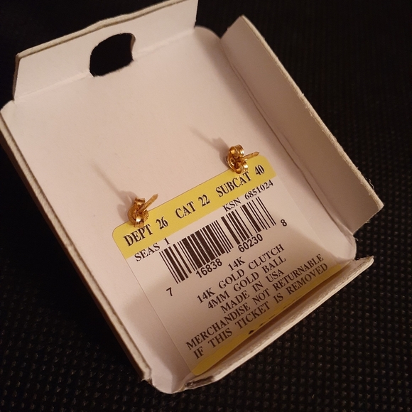 14 kt. Gold Stud Earrings (4mm gold balls) - Picture 5 of 6